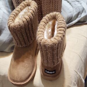 Lamo Suede Boots with Knit Cuff